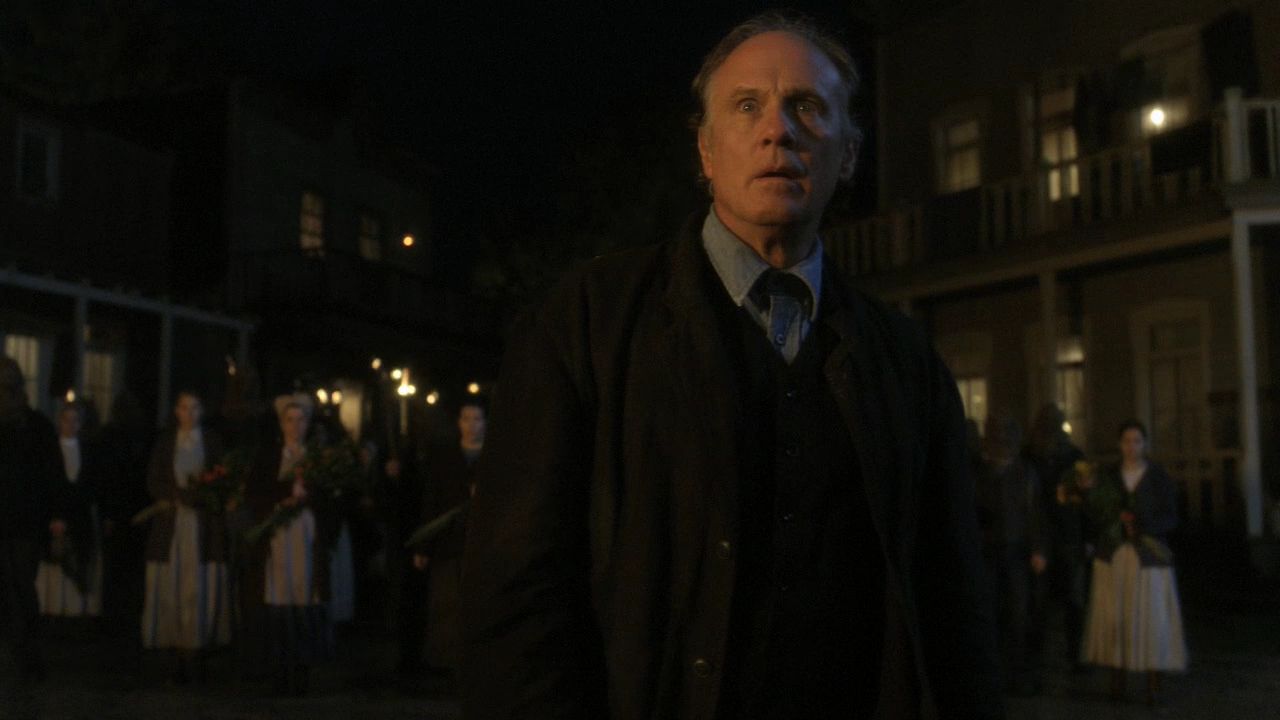 1006Smallville1240.jpg