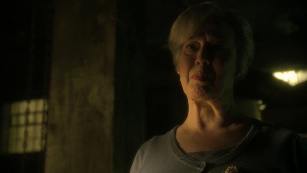 1008Smallville1118.jpg