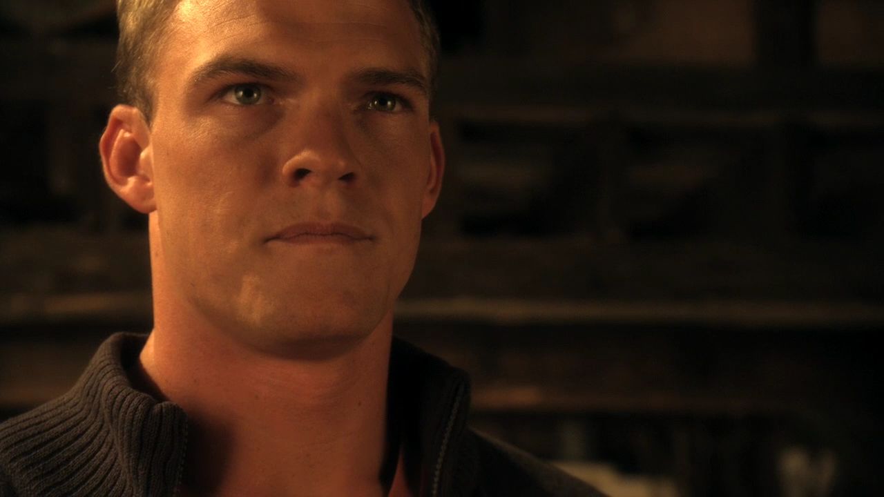 1009Smallville1134.jpg