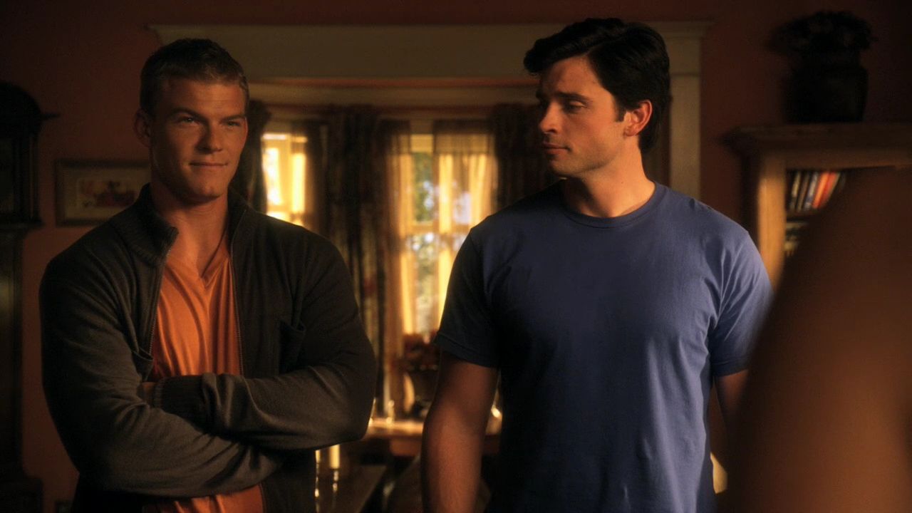 1009Smallville1234.jpg