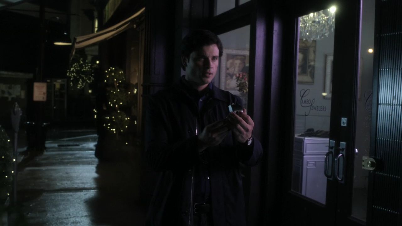 1011Smallville0001.jpg
