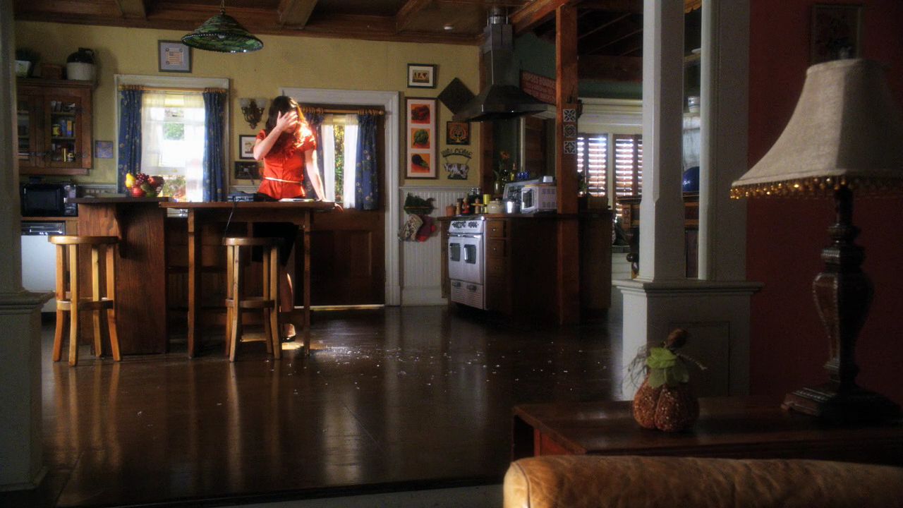 1012Smallville0030.jpg