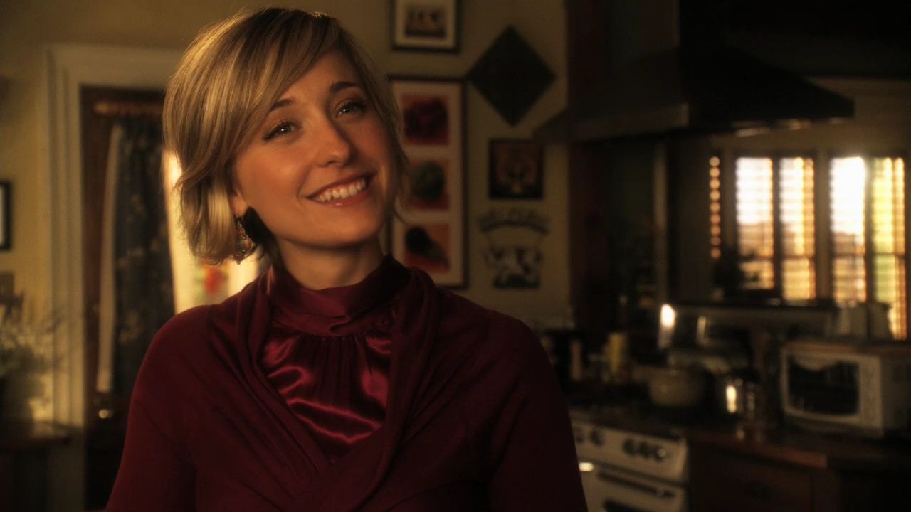 1012Smallville1448.jpg