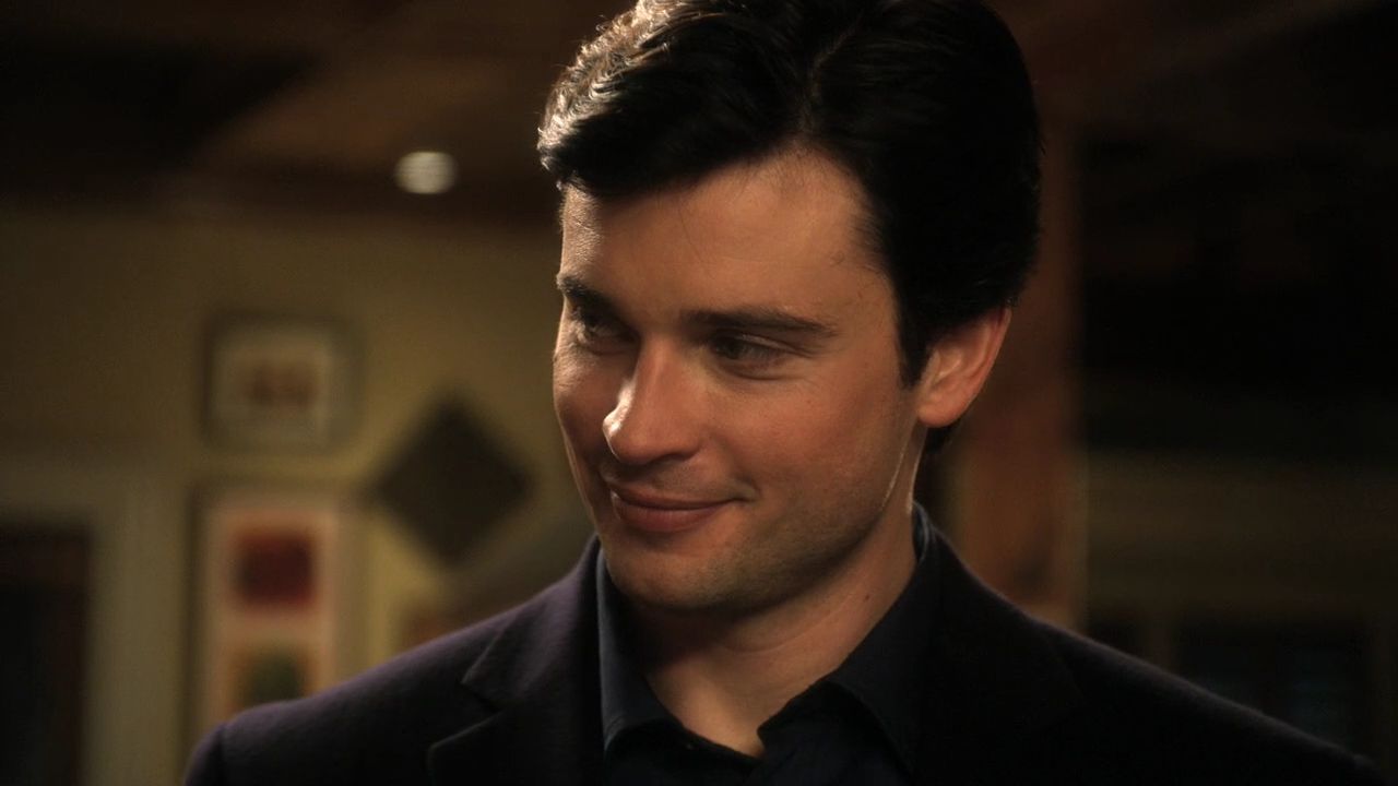 1015Smallville0100.jpg