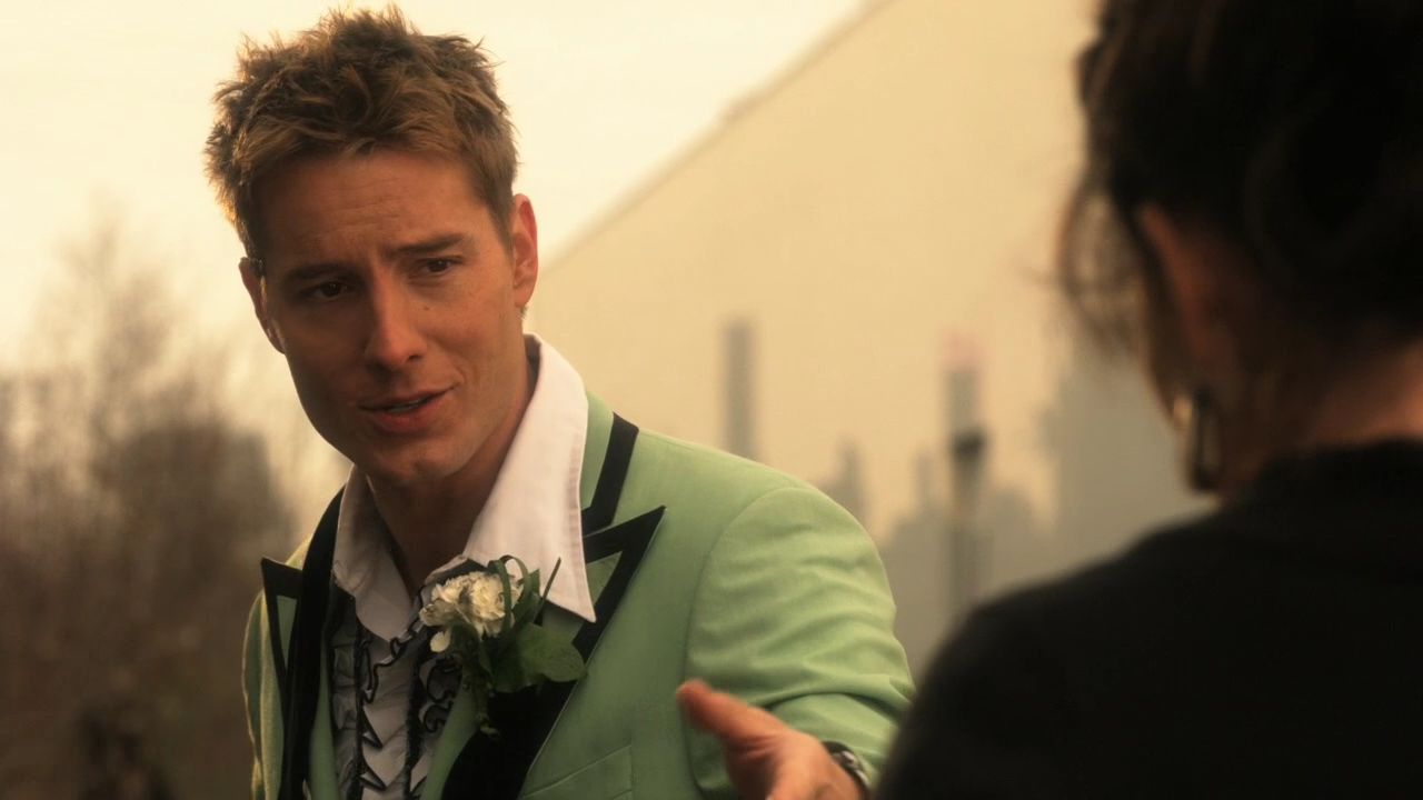 1015Smallville0541.jpg