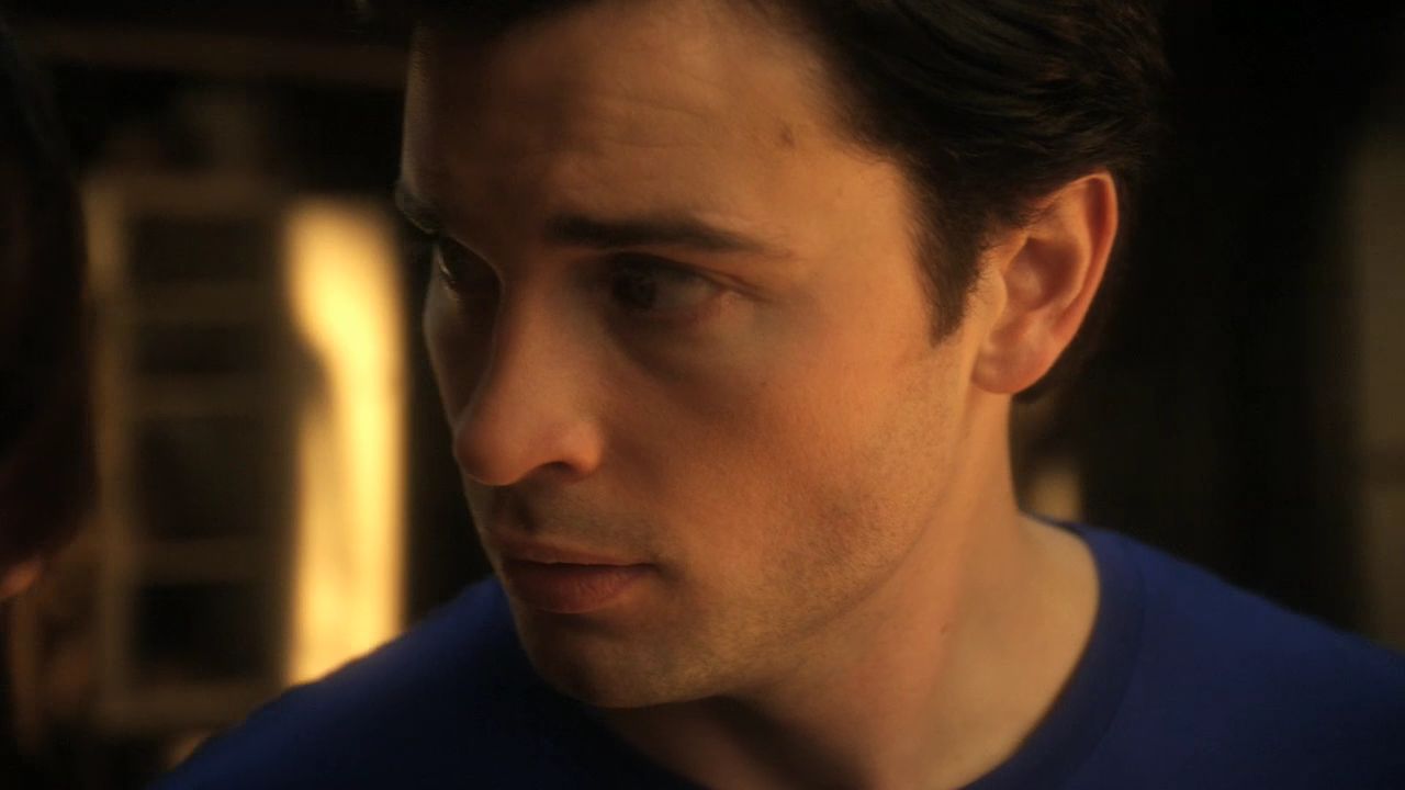 1016Smallville0100.jpg