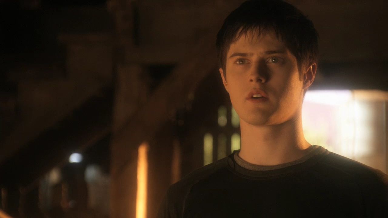 1016Smallville0300.jpg
