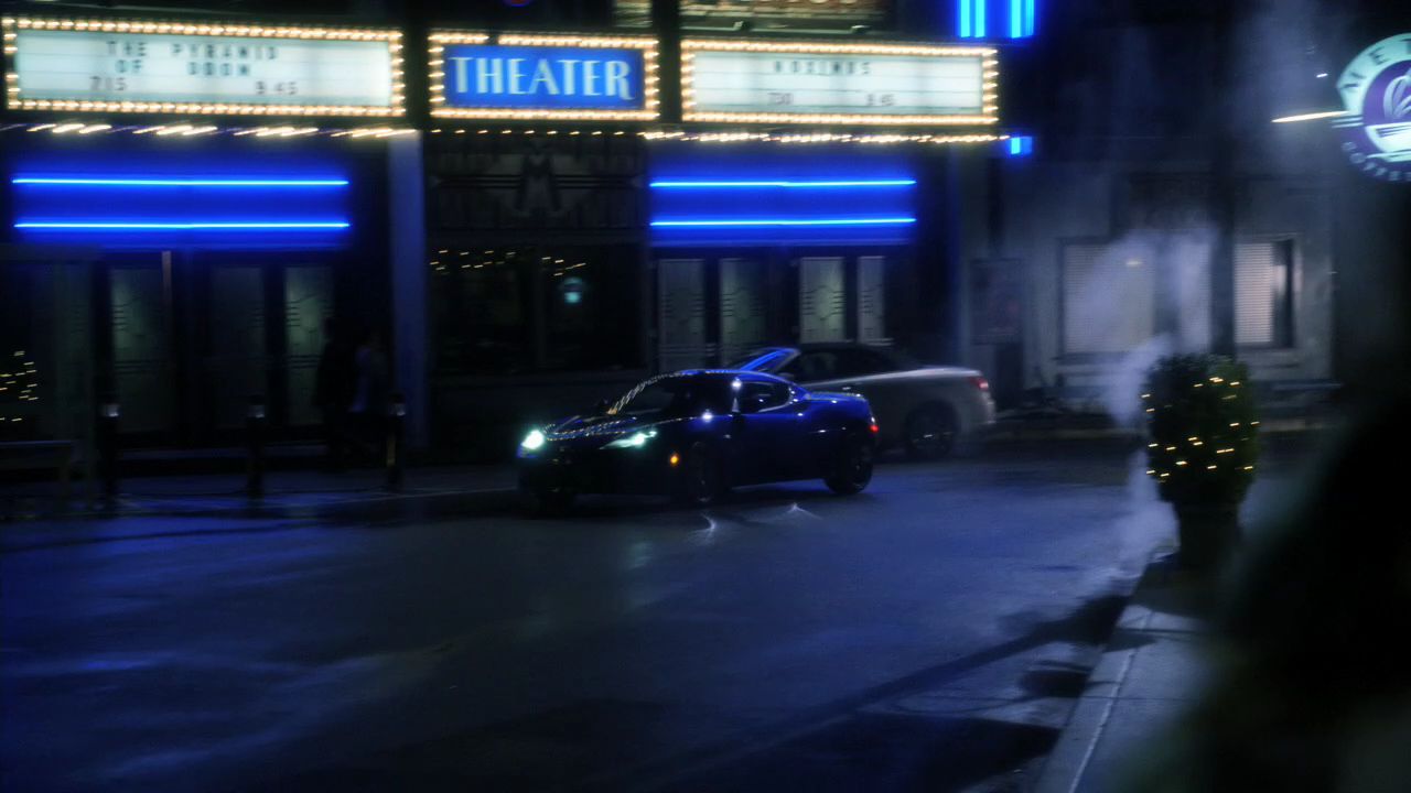1016Smallville0900.jpg
