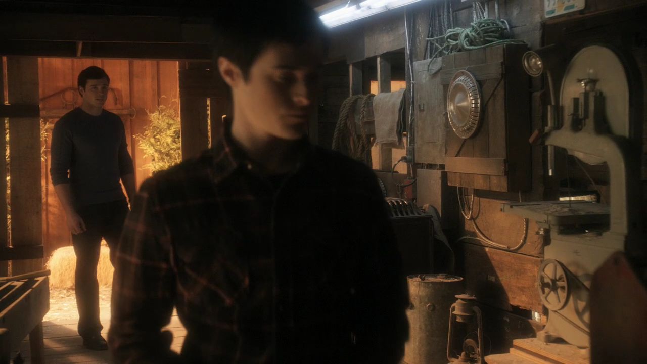 1016Smallville1405.jpg