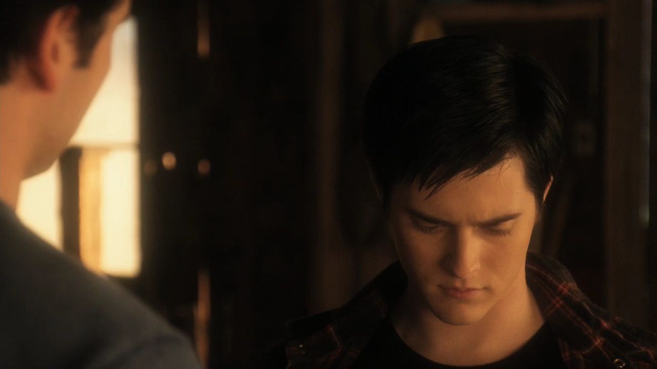 1016Smallville1450.jpg