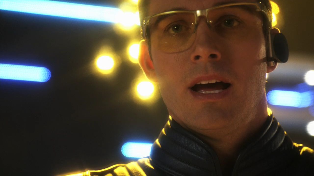 1018Smallville0630.jpg