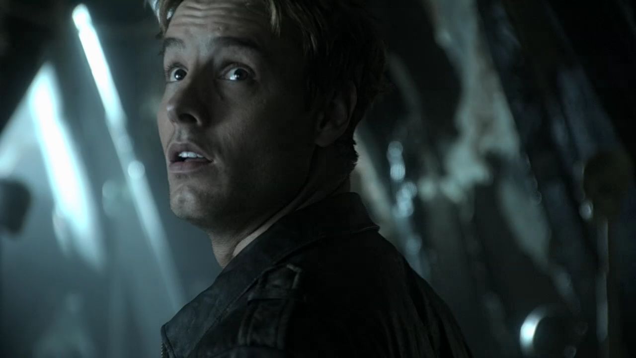 1019Smallville0200.jpg