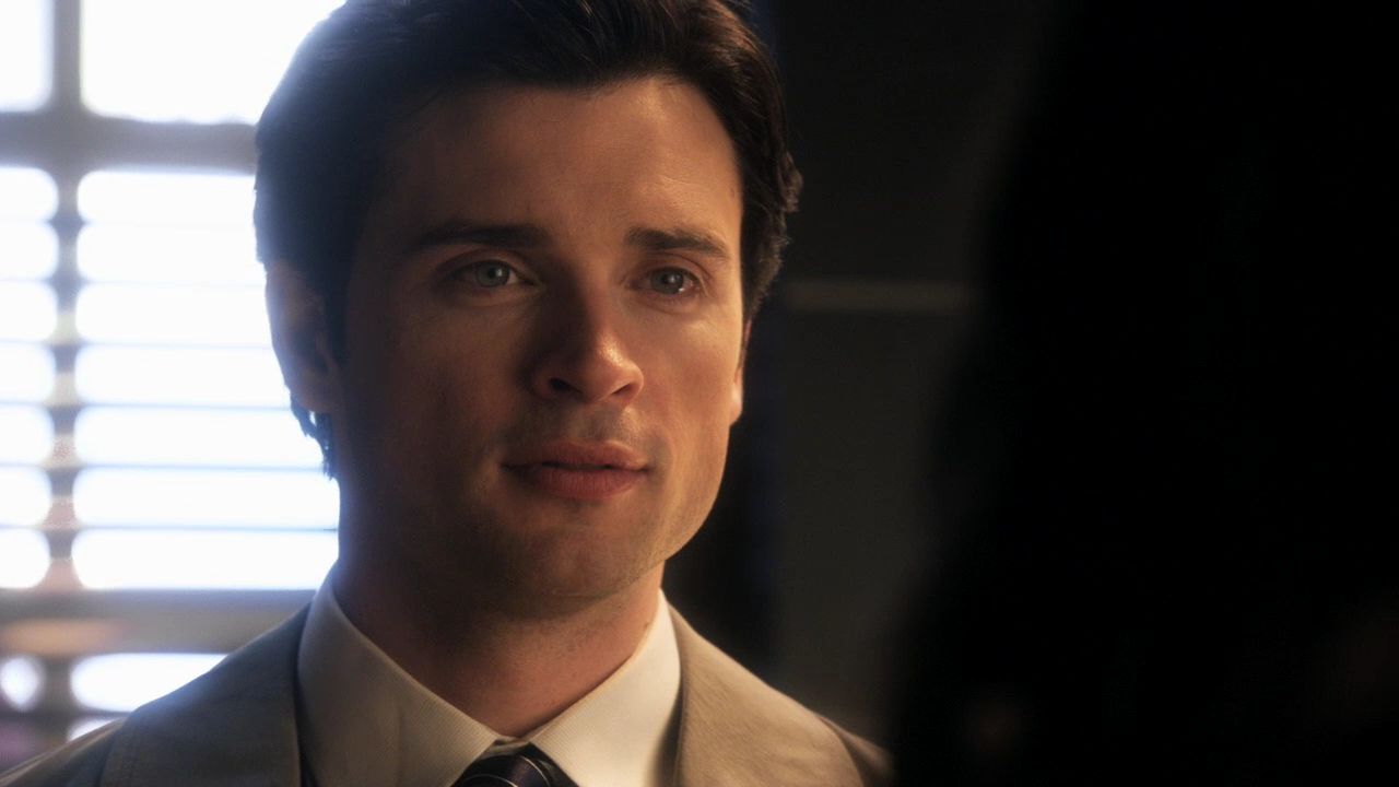 1021Smallville0119.jpg