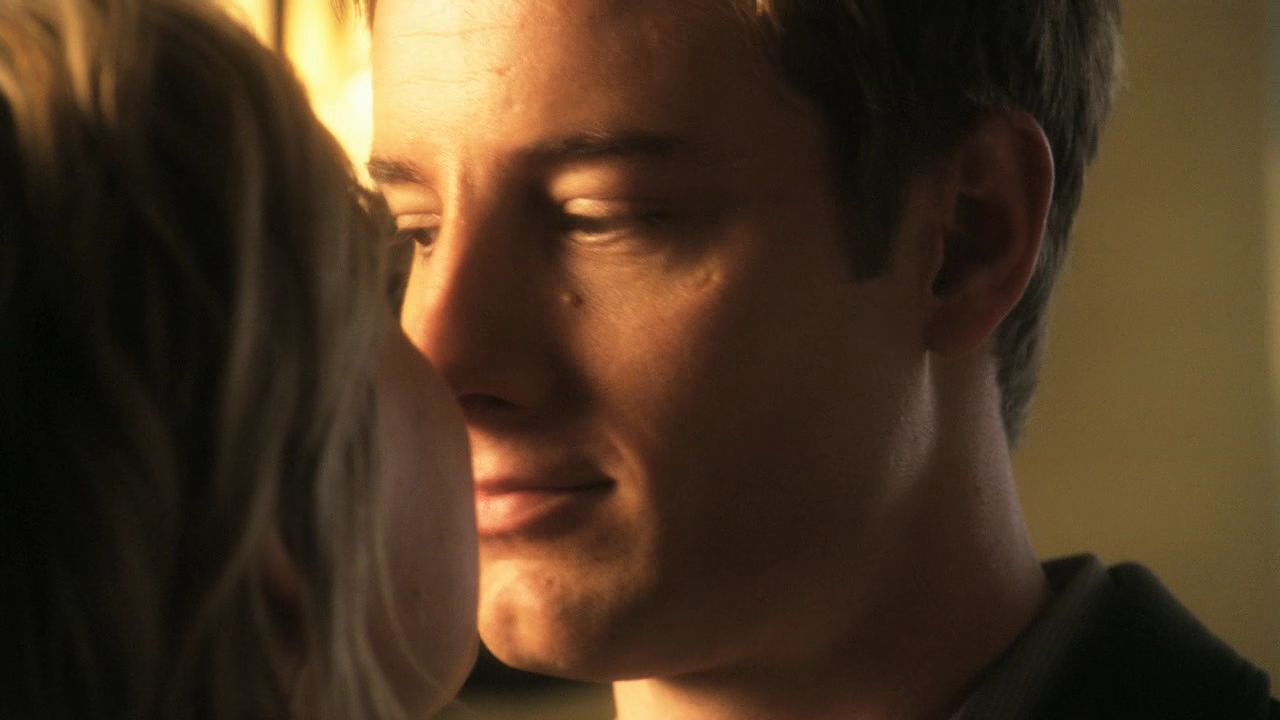 1021Smallville0210.jpg