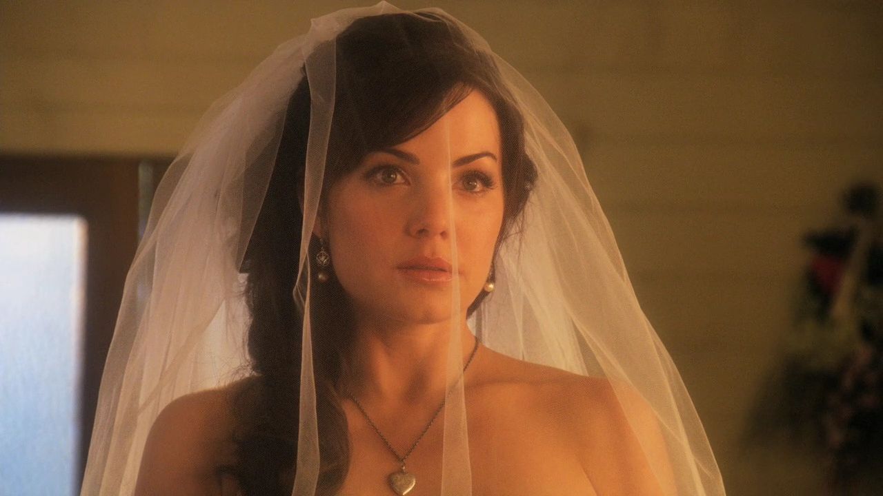 1021Smallville1063.jpg
