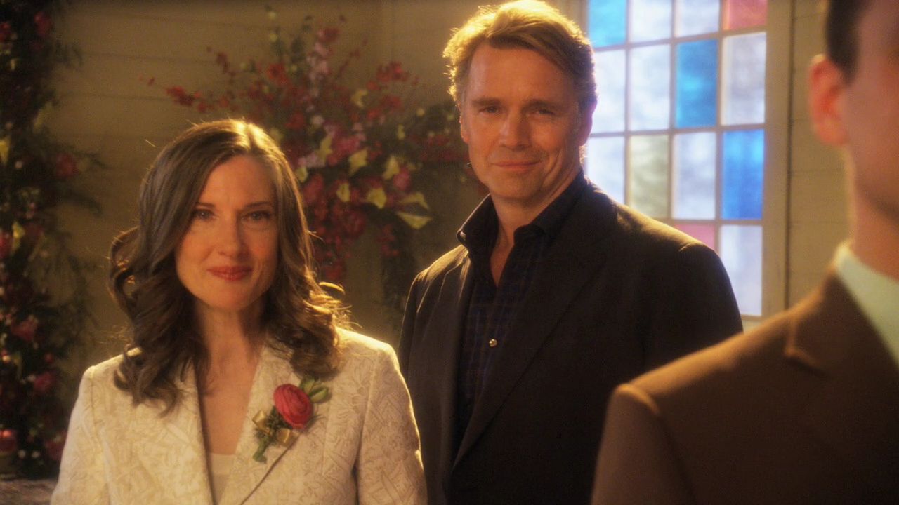 1021Smallville1129.jpg