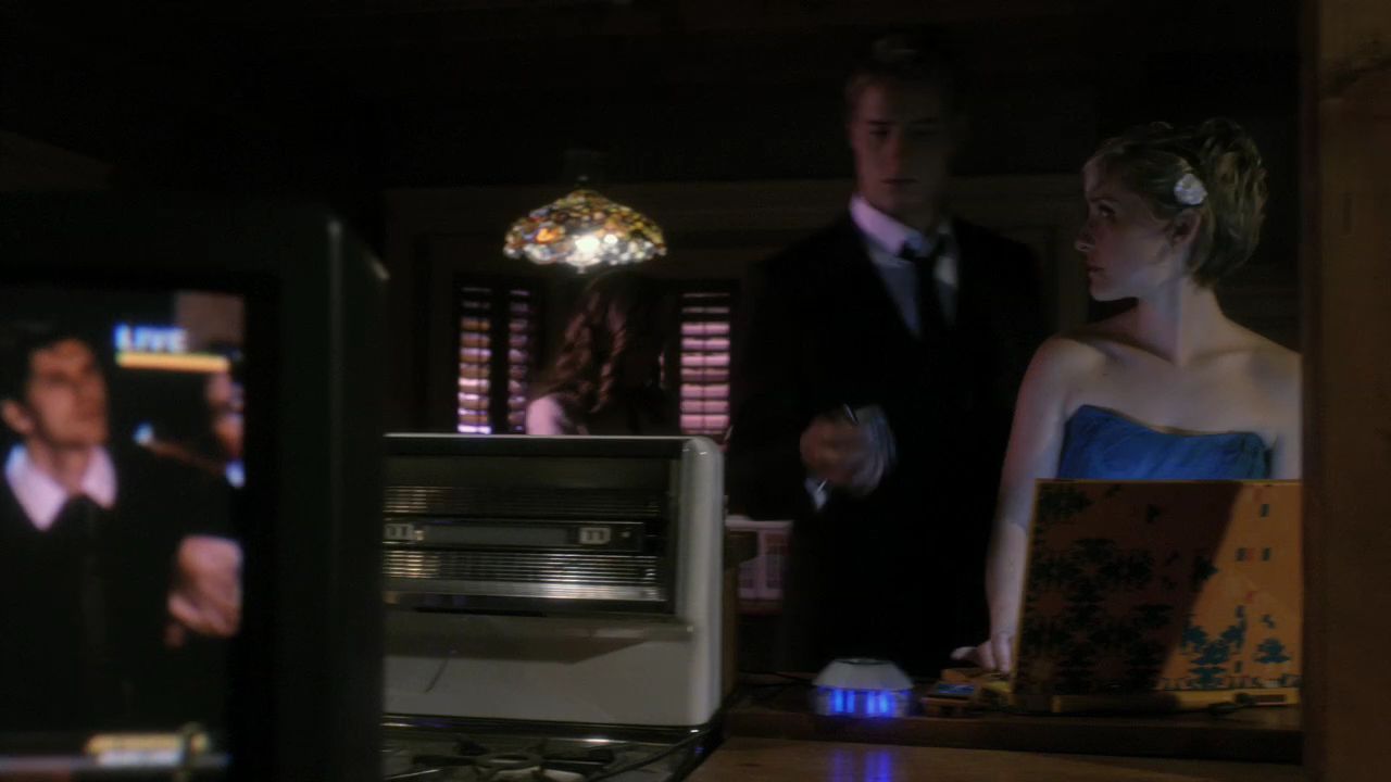 1021Smallville1372.jpg
