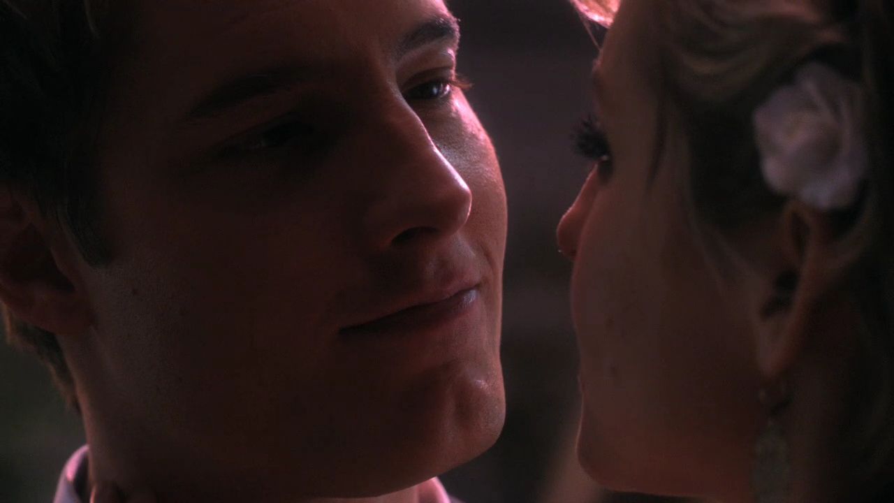 1021Smallville1452.jpg