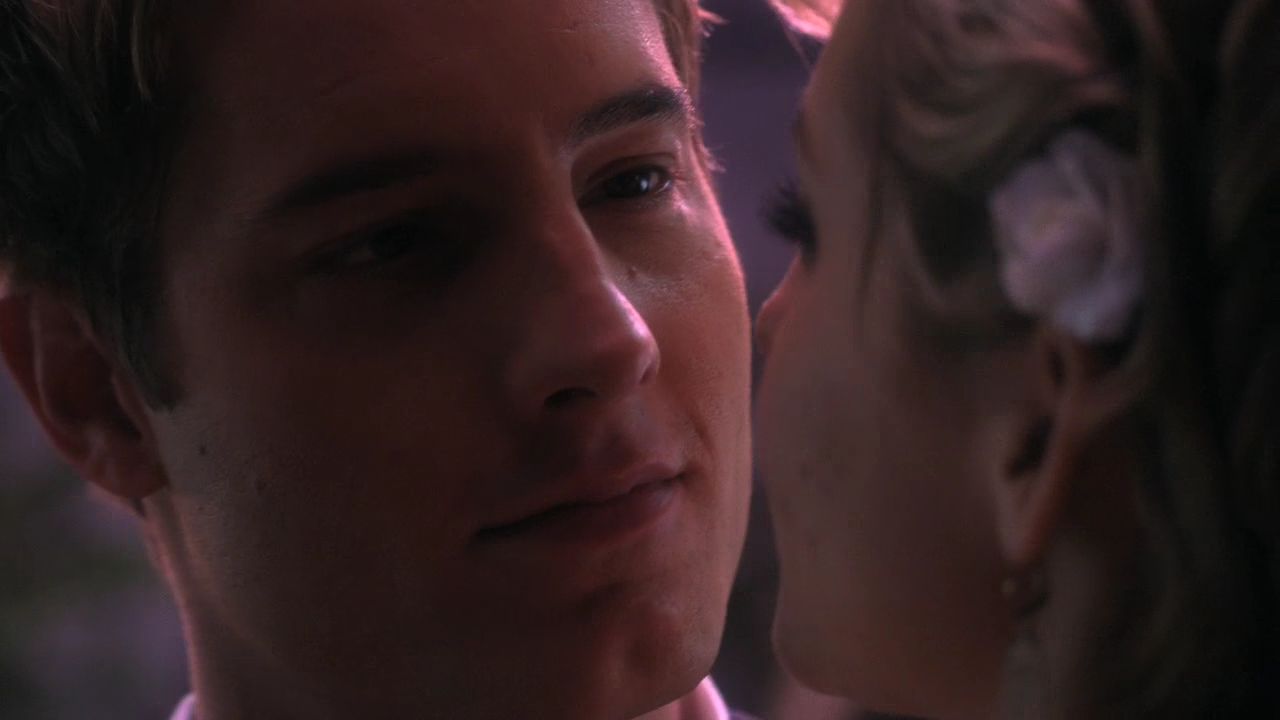 1021Smallville1453.jpg