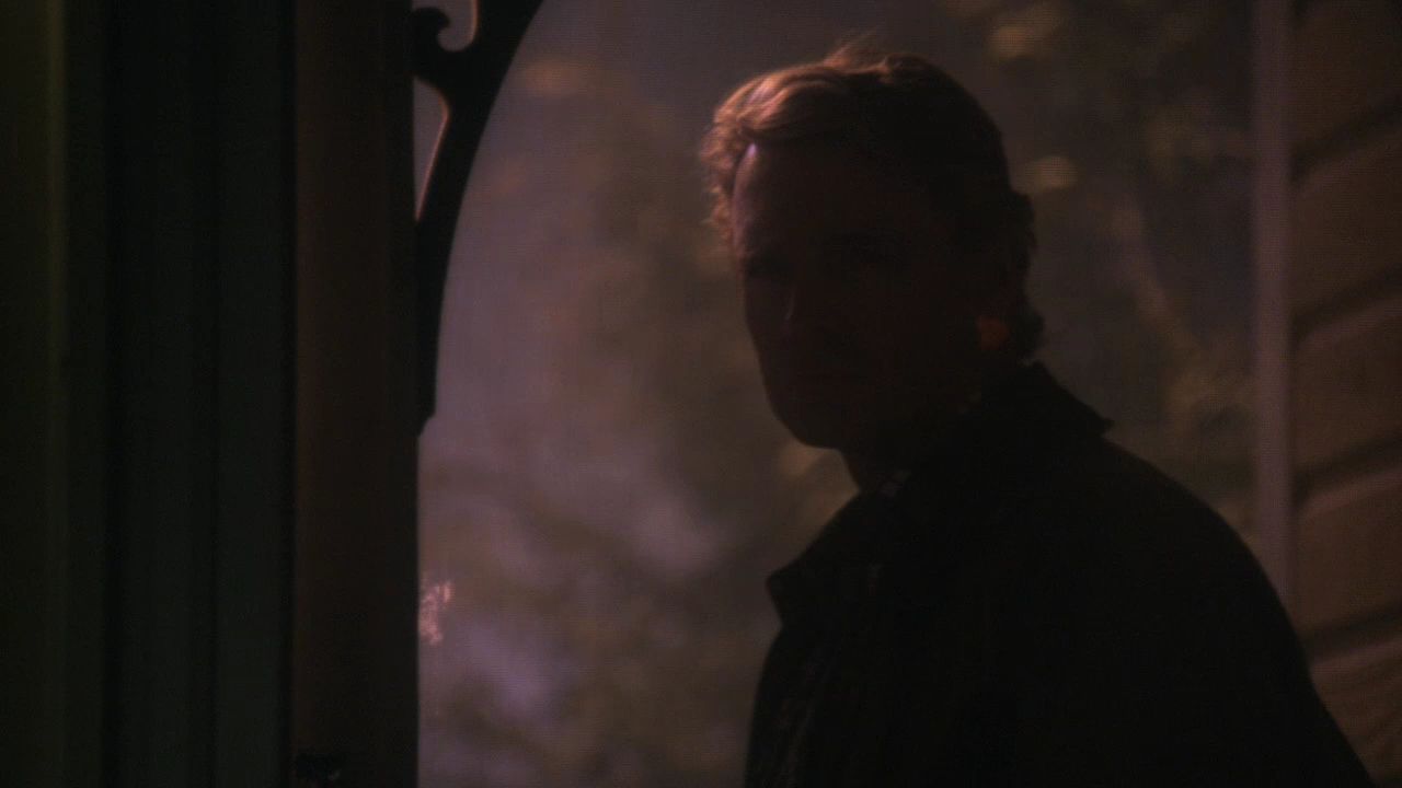 1021Smallville1475.jpg