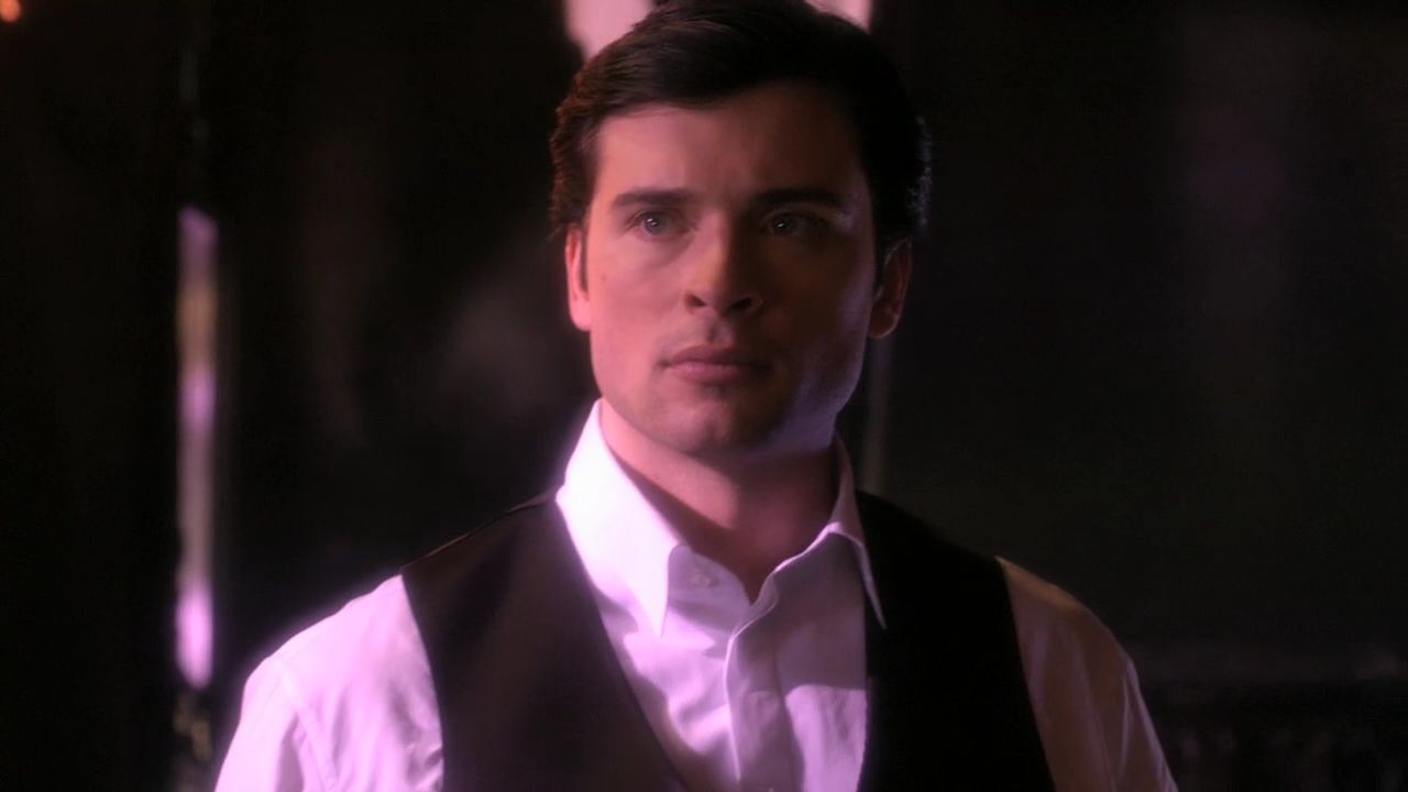 1021Smallville2223.jpg