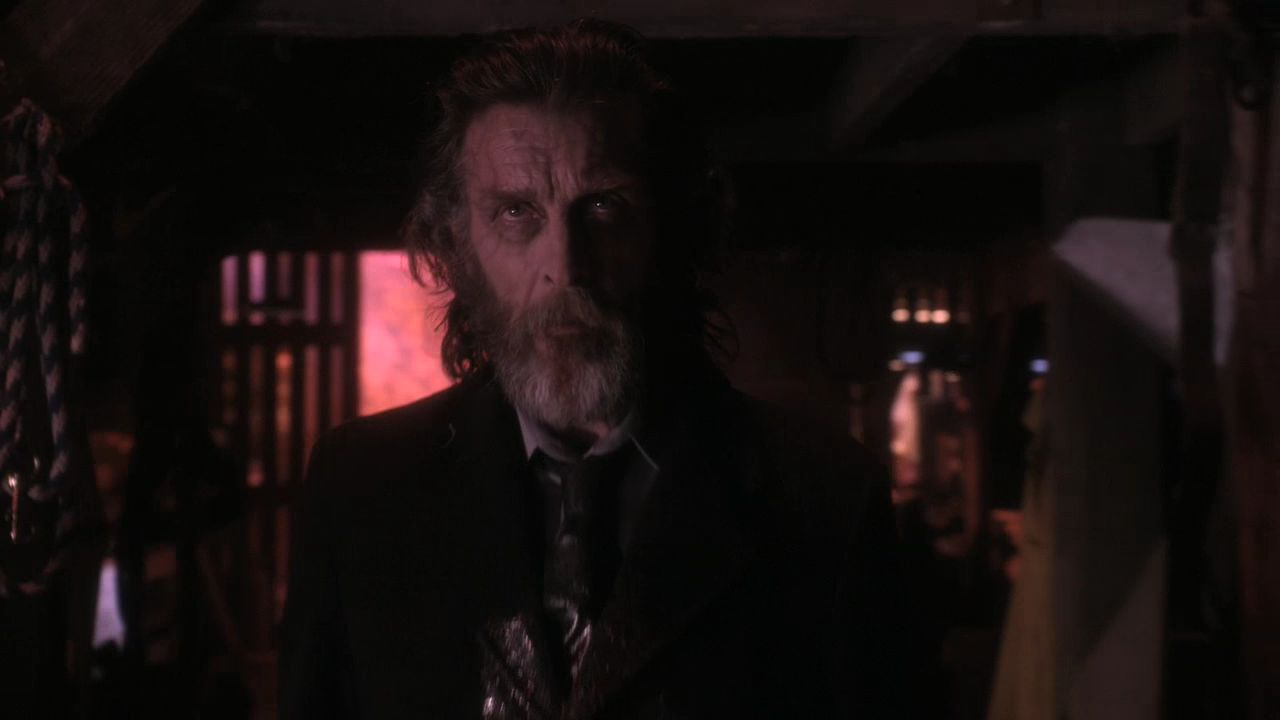 1021Smallville2700.jpg