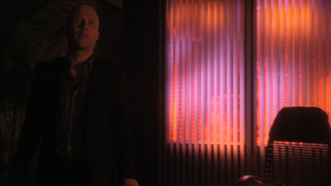 1021Smallville2750.jpg
