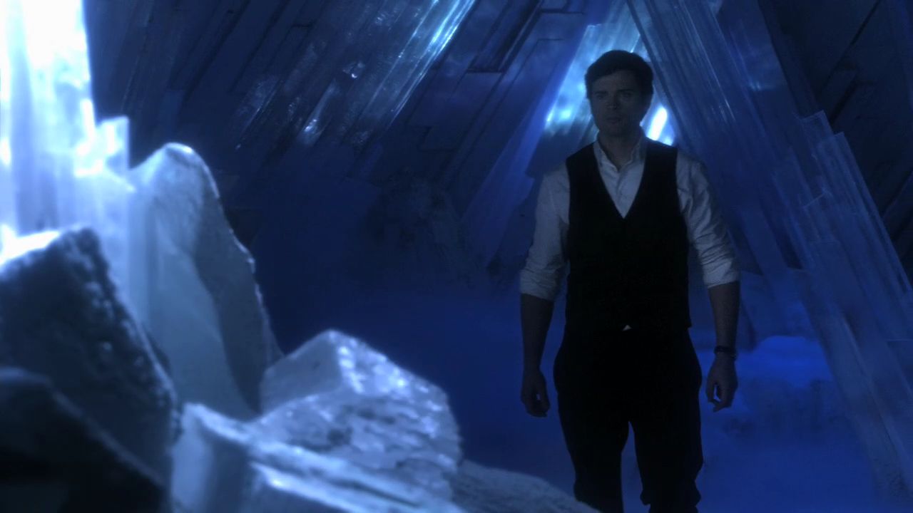1021Smallville2994.jpg
