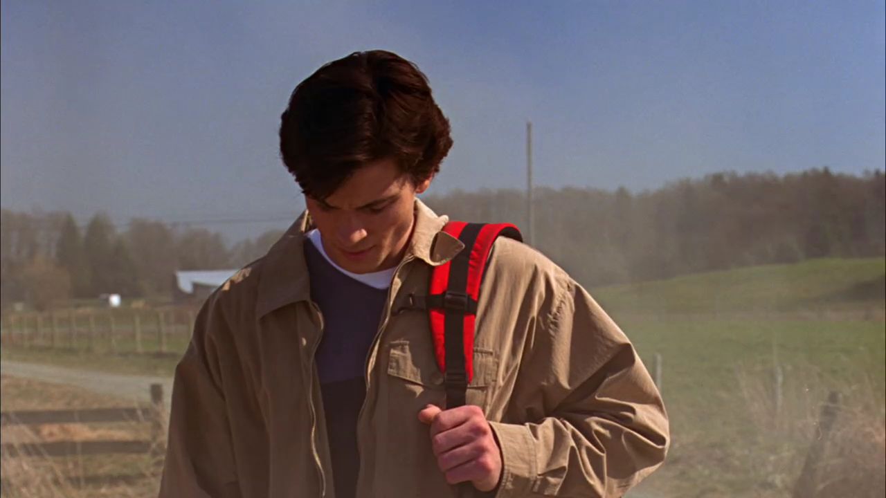 101Smallville0330.jpg