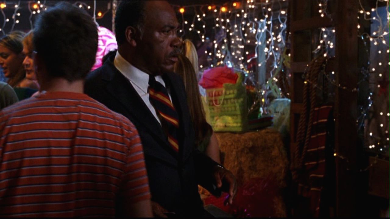 408Smallville0609.jpg
