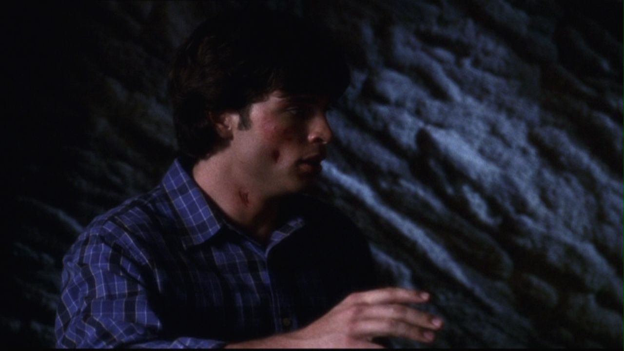 408Smallville1016.jpg