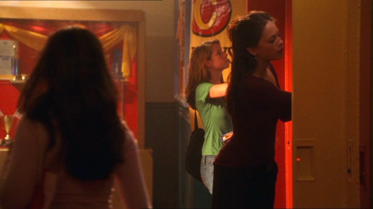 419Smallville0429.jpg