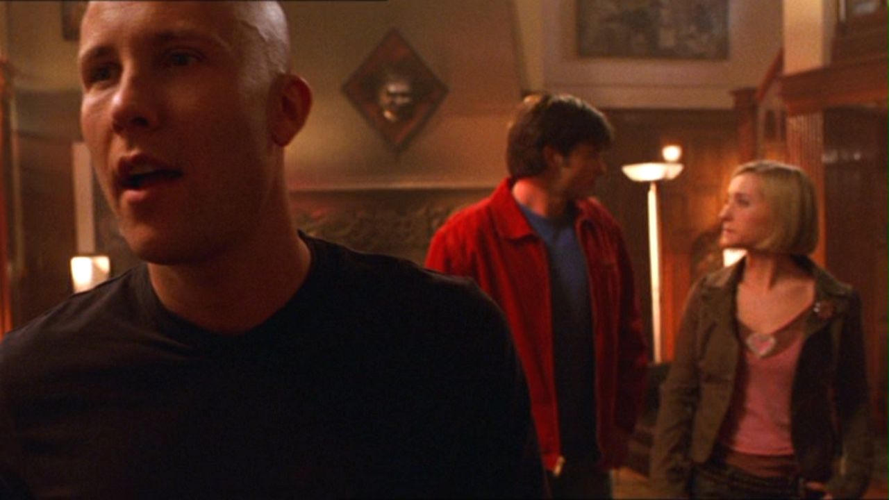 419Smallville0630.jpg