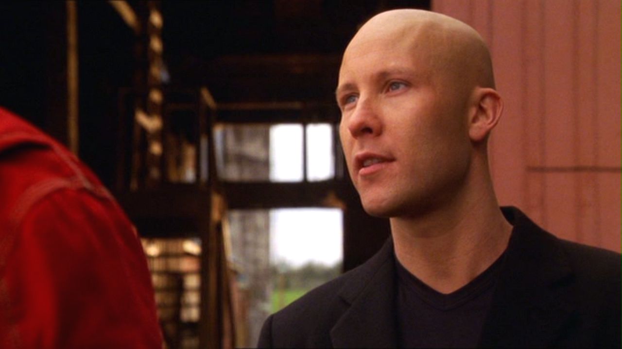 419Smallville1005.jpg