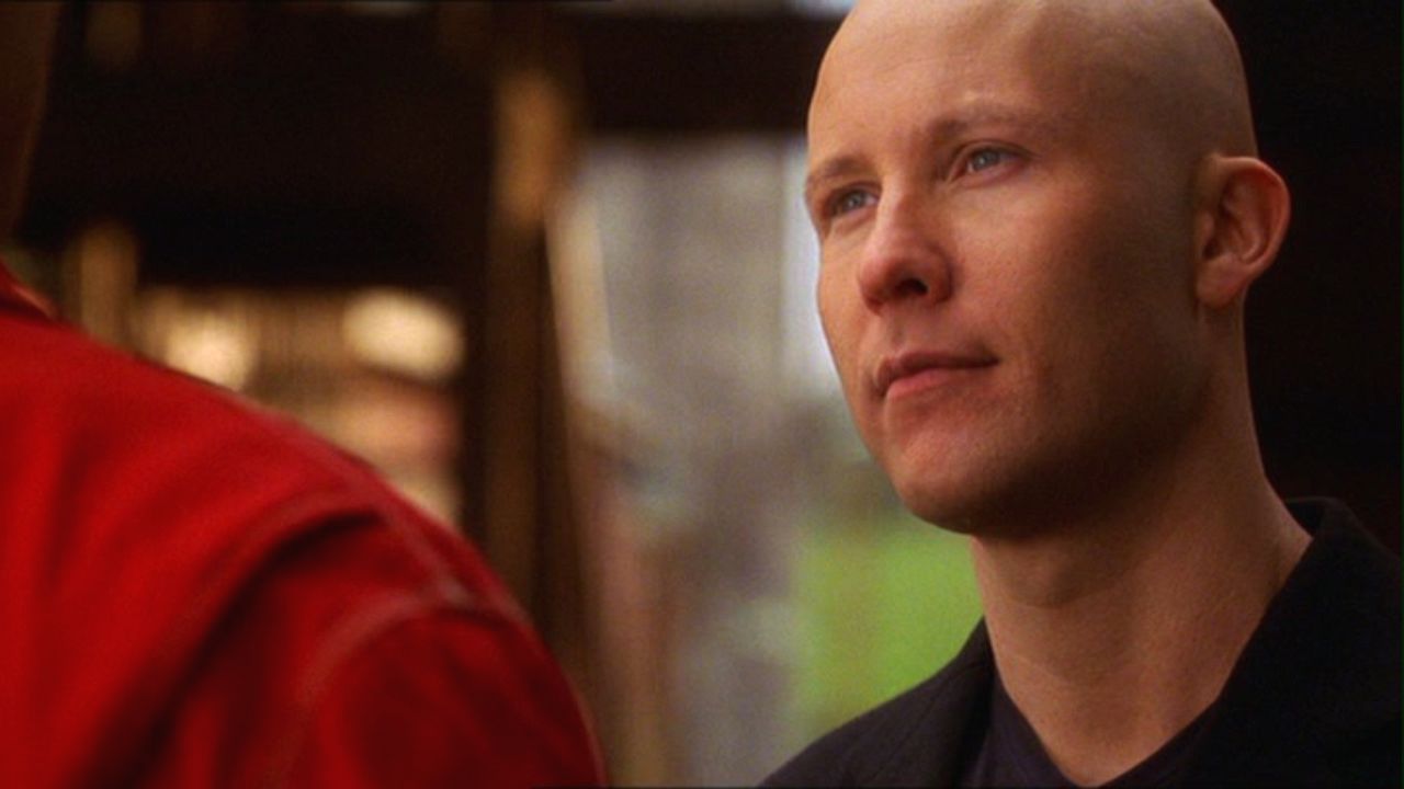 419Smallville1014.jpg