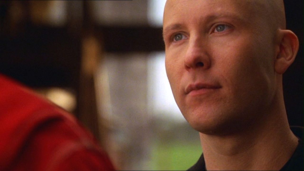 419Smallville1019.jpg