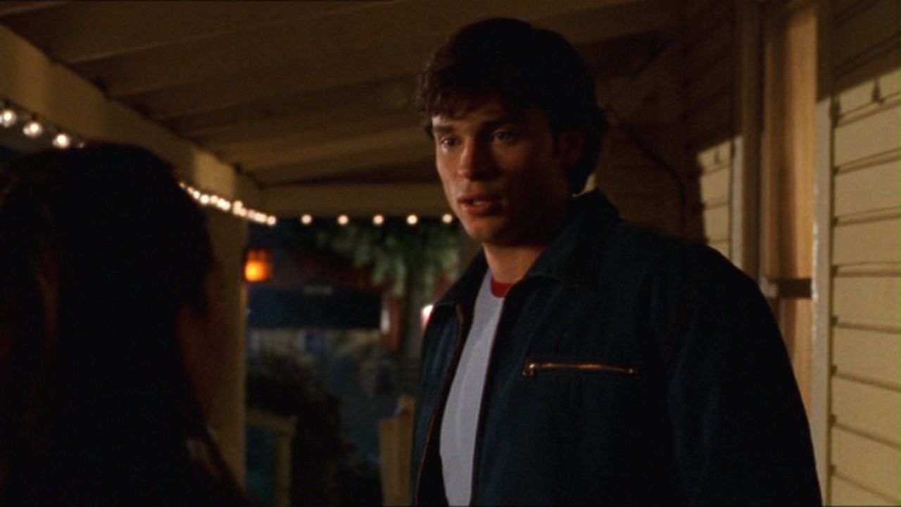 419Smallville1043.jpg