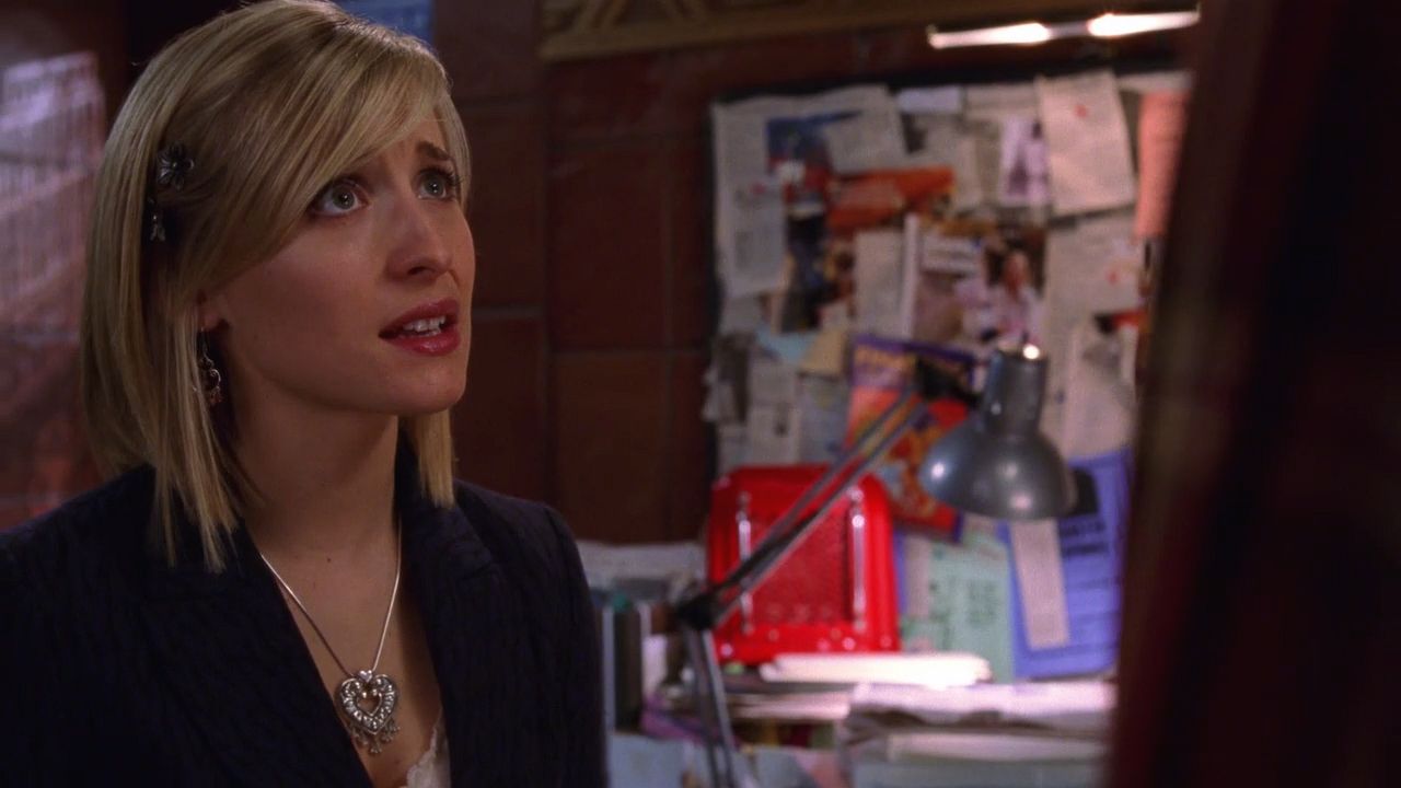 516Smallville1013.jpg