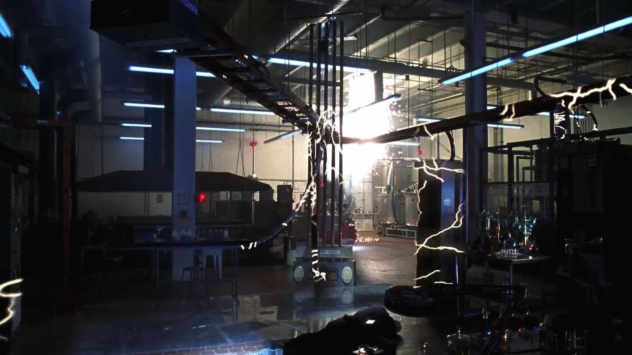 521Smallville1006.jpg