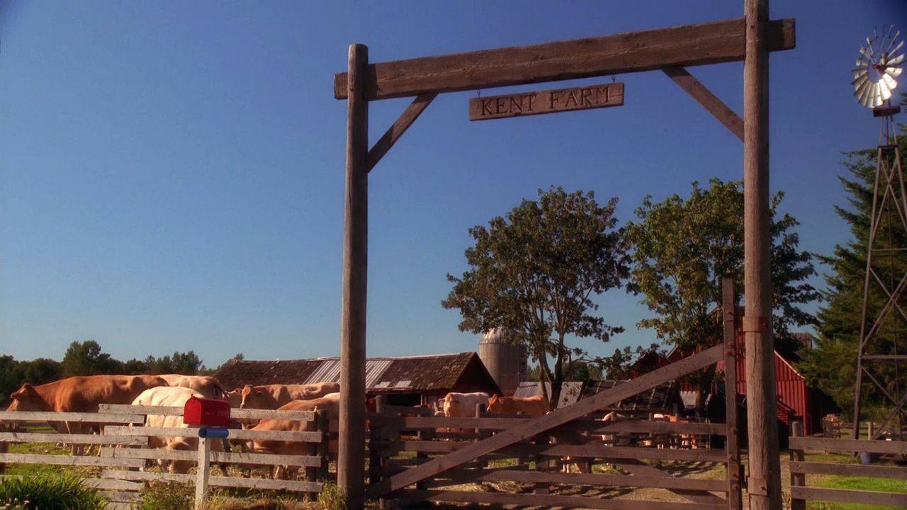 522Smallville0108.jpg