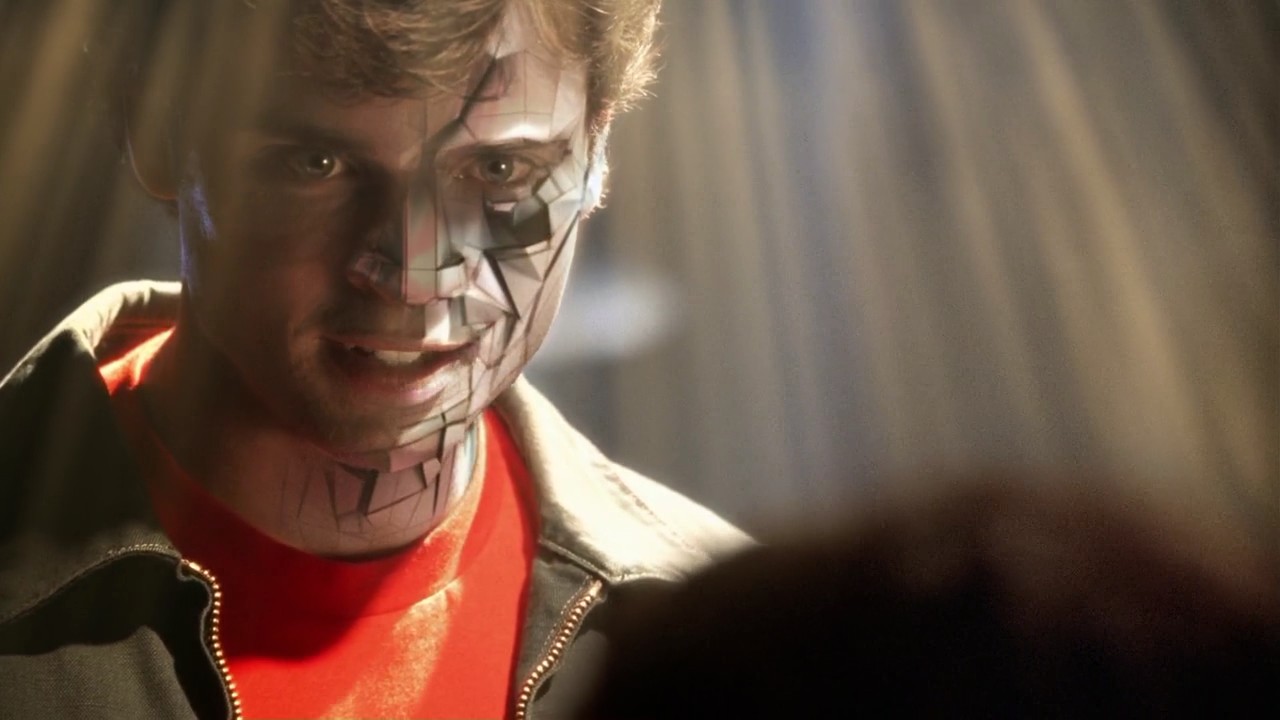 701Smallville1005.jpg