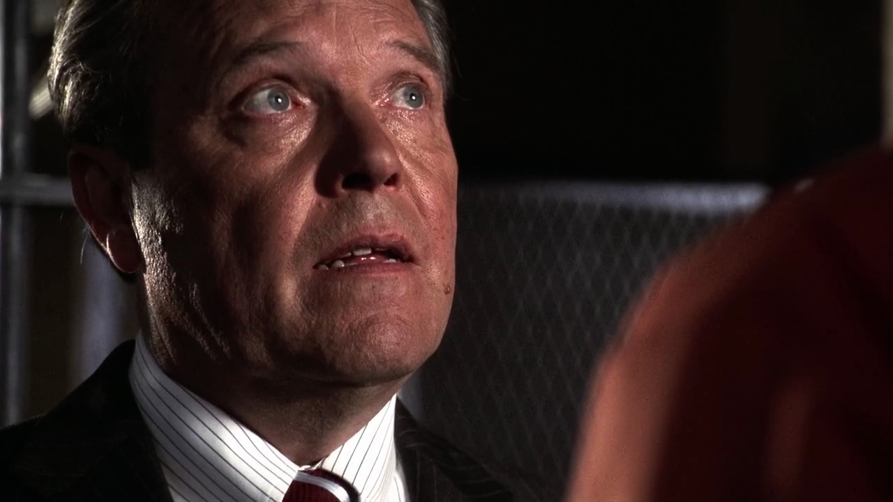 702Smallville0206.jpg