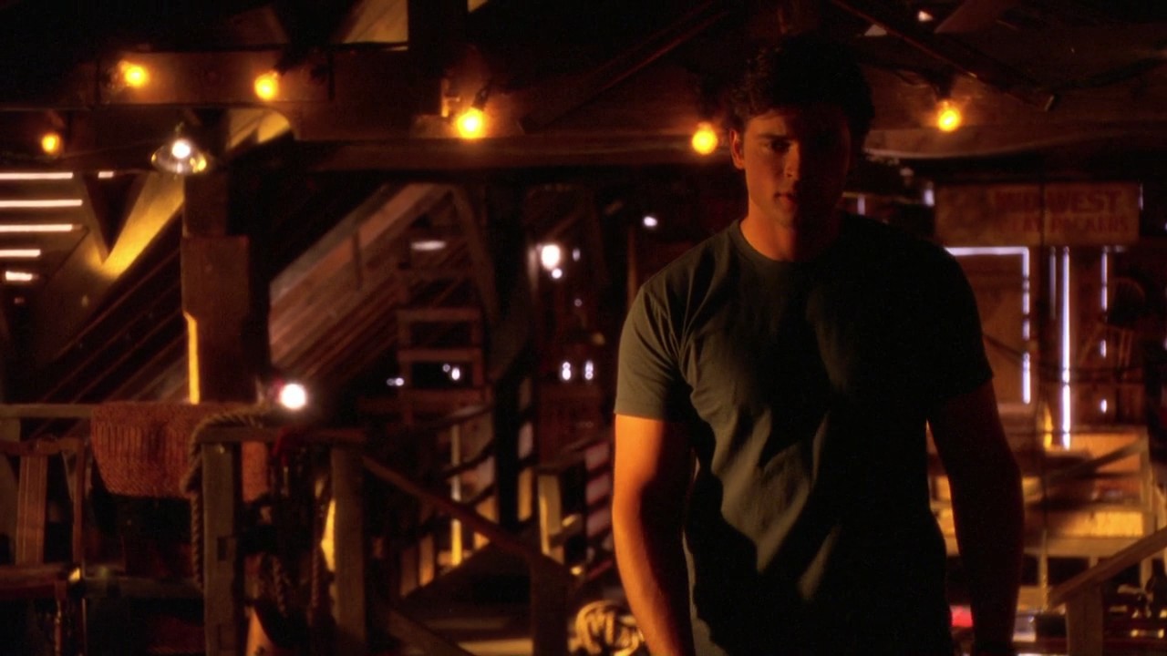 702Smallville1037.jpg
