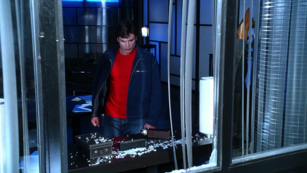 708Smallville0406.jpg