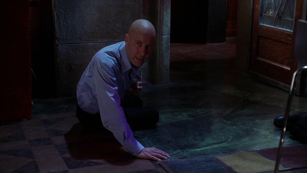 711Smallville1013.jpg