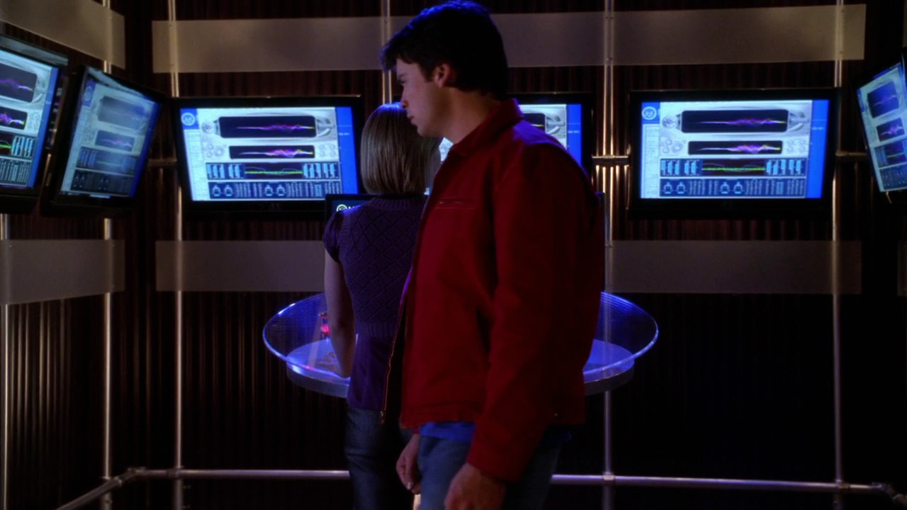 720Smallville0203.jpg