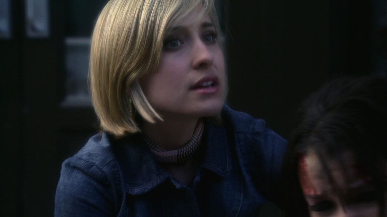 802Smallville0131.jpg