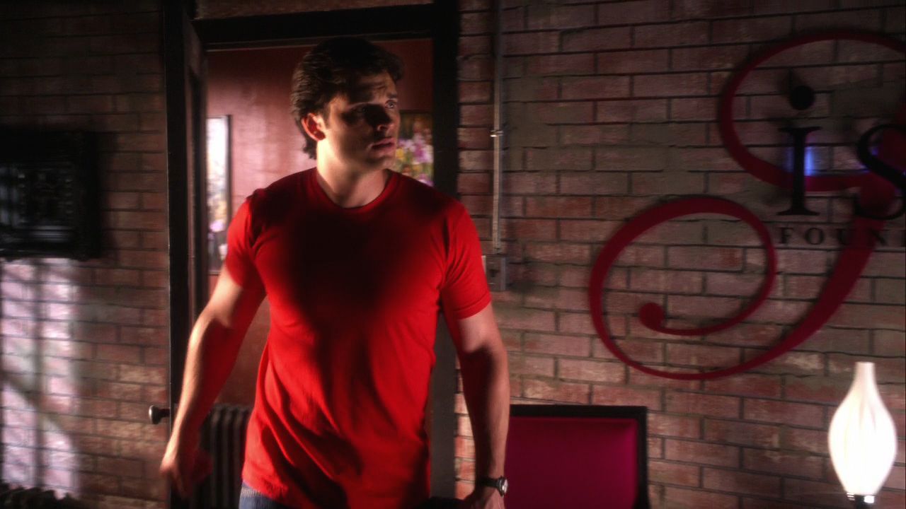 806Smallville1015.jpg
