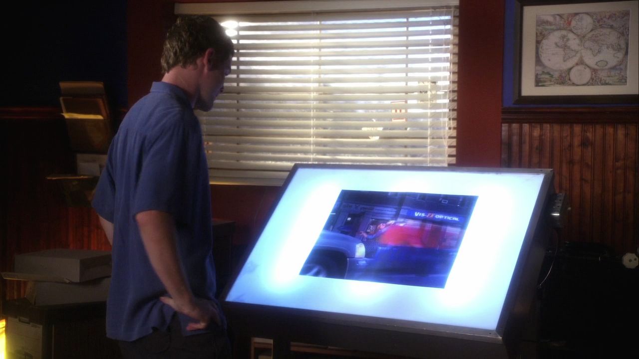 807Smallville0107.jpg