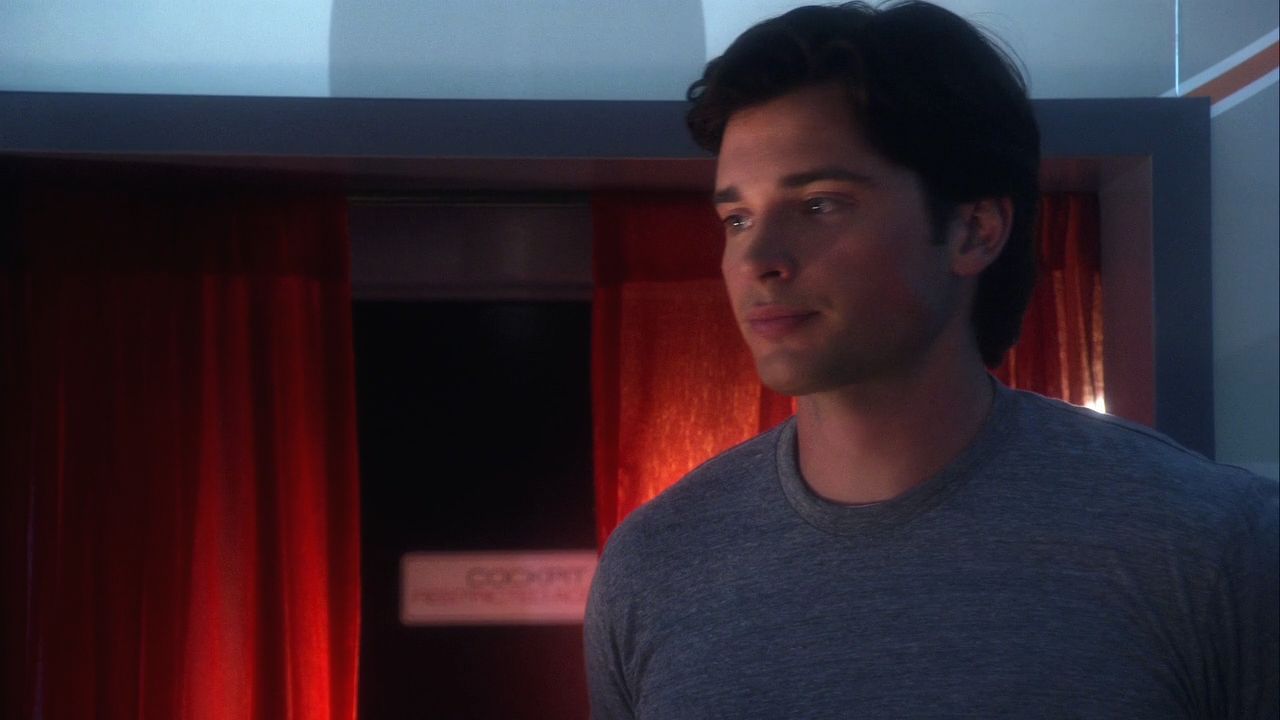 807Smallville0704.jpg